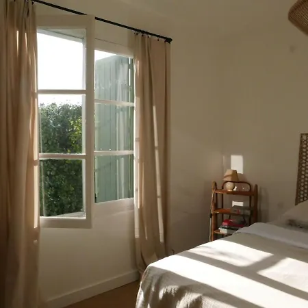 Charmante Maison Pour 4, Proche Hébergement de vacances