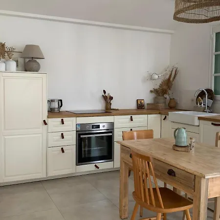 Charmante Maison Pour 4, Proche Hébergement de vacances La Brée-les-Bains