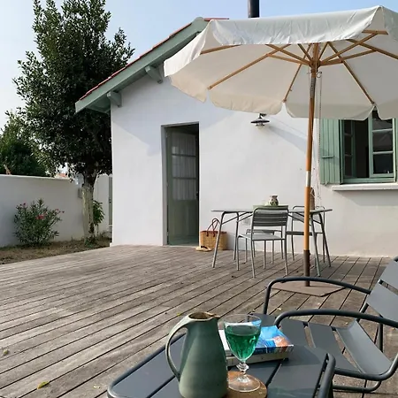 Hébergement de vacances Charmante Maison Pour 4, Proche La Brée-les-Bains