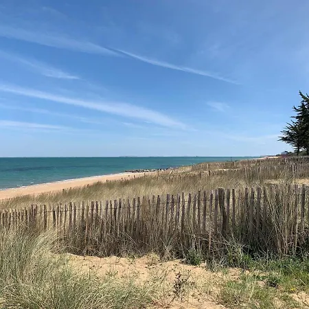 Hébergement de vacances Charmante Maison Pour 4, Proche La Brée-les-Bains