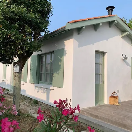 Charmante Maison Pour 4, Proche Hébergement de vacances